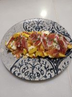 Huevos estrellados con jamón ibérico